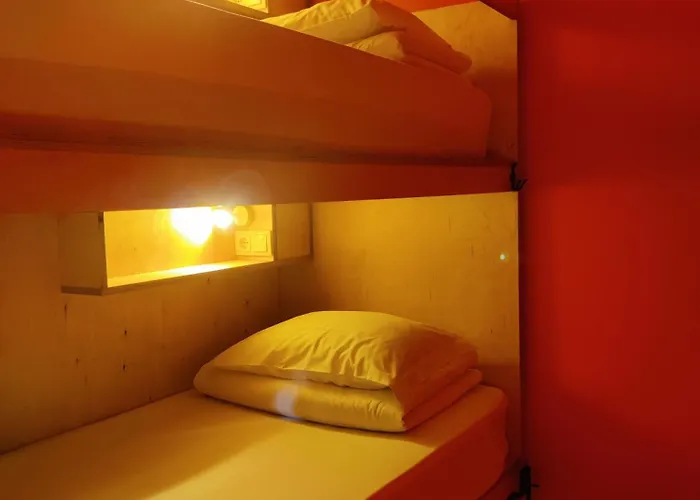 Out Of The Blue Hostel *