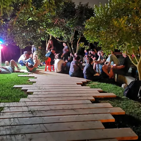 Out Of The Blue Hostel *