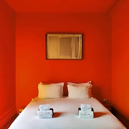 Hostel Out Of The Blue