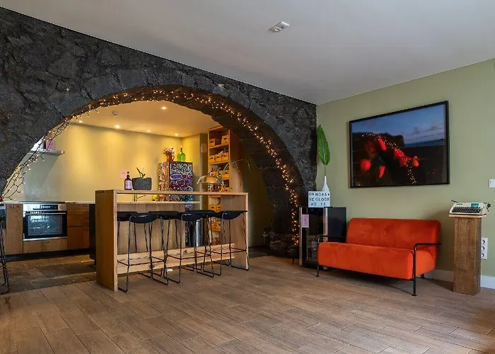 Out Of The Blue Hostel Ponta Delgada (Sao Miguel)